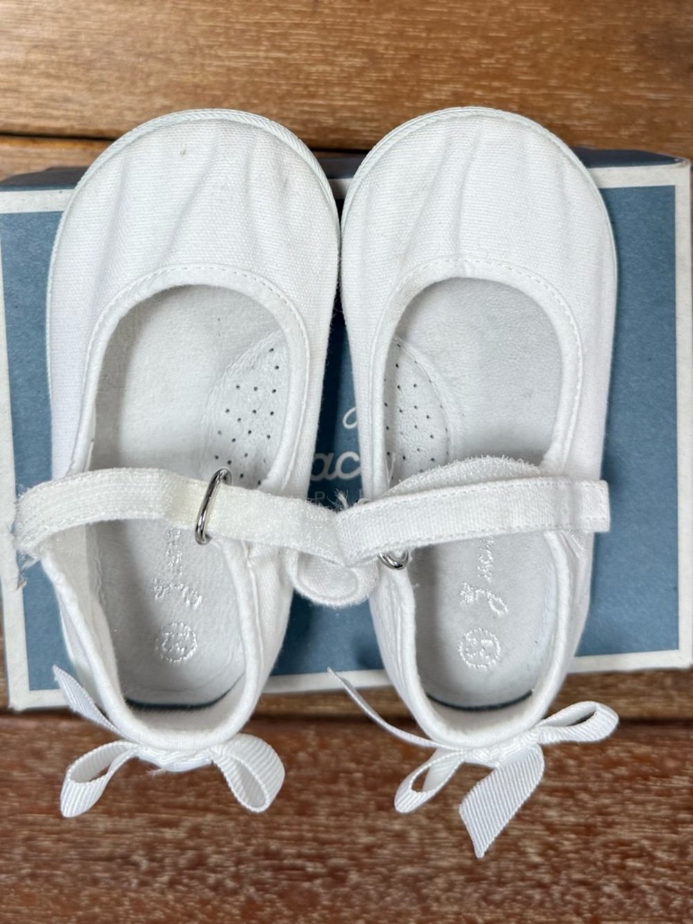 Jacadi White Mary Jane Canvas Shoes with Heel Bows